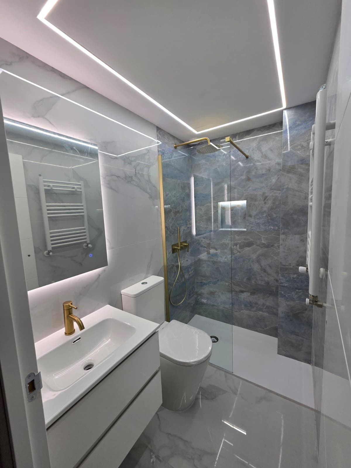El mismo baño después de la reforma